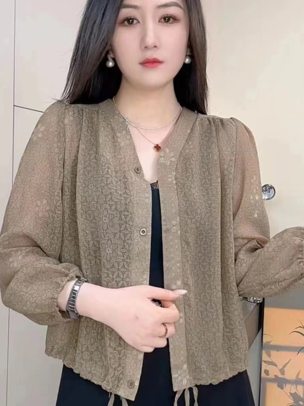 Embroidery Cardigan - Modny kardigan z długim rękawem i