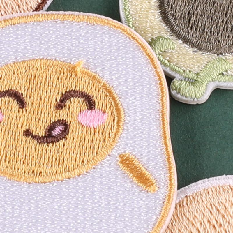Samoprzylepne naszywki w kszta – Embroidery On Jeans recenzja i cena