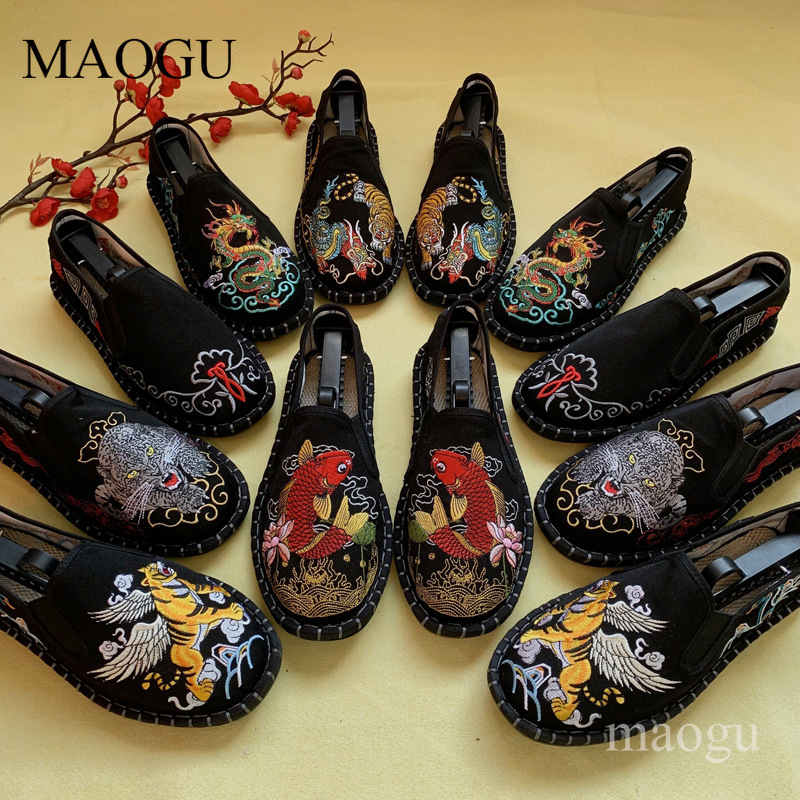Unisexowe wsuwane buty w chińs – Embroidery Pattern recenzja i cena